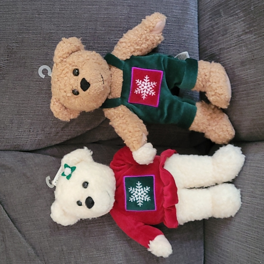 Mistletoe Kiss Kiss Bears Hallmark